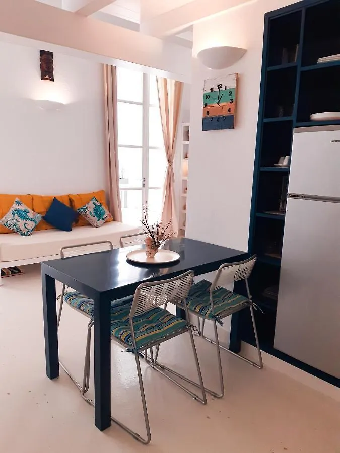 App Rosanna, Estoril Beach, 2Steps From The Sea, Free Wi-Fi & Ac Sal Rei 0*,