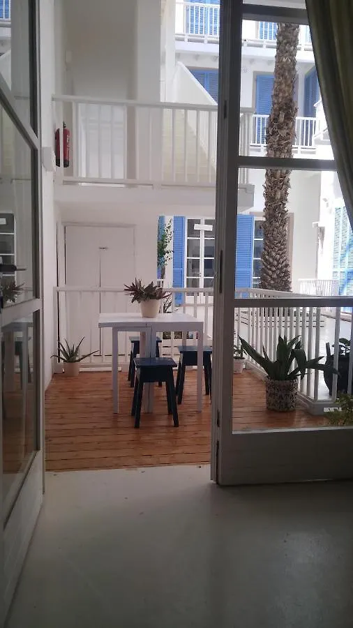Apartment App Rosanna, Estoril Beach, 2Steps From The Sea, Free Wi-Fi & Ac Sal Rei